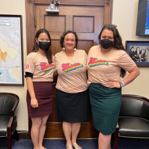 Katie Porter Instagram - Abortion isn't taboo; it's essential health care. Every American should be free to make their own medical decisions. Thanks, @jodihicks916, for stopping by and decking my staff and I out with t-shirts that'll help us spread the word that abortion is a freedom issue.