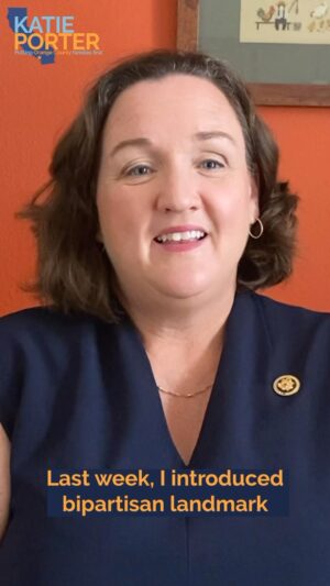 Katie Porter Instagram - The bipartisan Presidential Ethics Reform Act would let Americans see for themselves what conflicts of interest our leaders do—or don’t—have.

I answer your top questions about the landmark ethics legislation I introduced last week with @congressmancomer