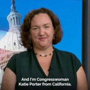 Katie Porter Instagram - The American people deserve nothing less than full honesty and transparency from their leaders.

Today, @congressmancomer and I introduced a bipartisan bill to strengthen presidential ethics requirements.

This is how Congress is supposed to work.