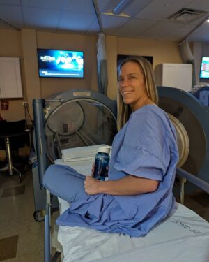 Katlyn Chookagian Instagram - Just finished my final HBOT treatment before I head to Miami for #UFC299 ! My HBOT experience at @hmshbot has taken my training to the next level. Lets goooo 🔥🔥🔥 

Head over to @hmshbot learn more about how HBOT can help athletes with training & recovery.