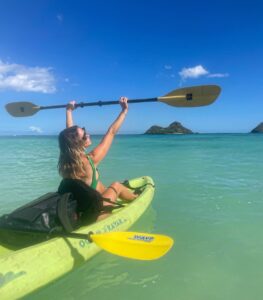Katrina Bowden Instagram - Kayak surfing > regular surfing. Unpopular opinion? 😂