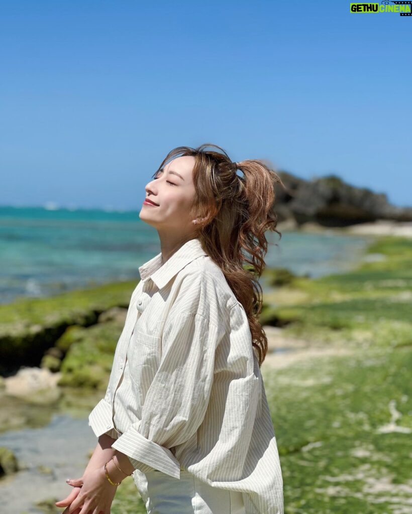 Katy Kung Instagram - Okinawa🔆天公真的造美啊 天氣剛剛好 不太熱 陣陣涼風 在這麼繁忙的日子 給了我一個完美的旅程🥰 A wonderful trip in Okinawa and it’s time to go back to work 😛