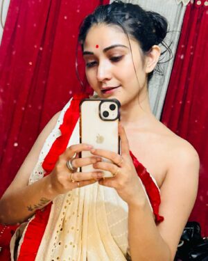 Kaushambi Chakraborty Instagram - 