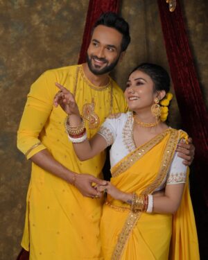 Kaushambi Chakraborty Instagram - Subho naboborsho to everyone 🙏🏻😍❤️🧿 stay happy 🥰. 

Costume designer - @mr.rahul62903 
photography courtesy- @suhasishpachal 
Make up artist - @ashis_malay and @beautismakeover