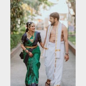 Kaustubha Mani Instagram - Join us in reliving the enchantment of Kaustaba and Siddharth's wedding! 💖✨ Our RG team poured heart and soul into capturing every magical moment, weaving together their love story with live editing that made every instant sparkle. ✨ Dive into the romance and joy of their special day with us! 

#storiesbyrg #weddingphotography #kannadaactress #kannadafilmindustry #MagicalMoments #LoveStory #LiveEditingMagic