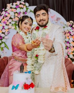 Kaustubha Mani Instagram - Everybody has an addiction, mine just happens to be you @sidhanth_satish 🧿❤️🧿 . . . . . Photography @storiesby.rg MUA @makeoverby_sowmyamanjunath Decor @sagasbysamagra Jewelry @velvetboxby