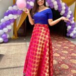 Kaustubha Mani Instagram - and here you are living despite it all... #allsmiles #smilethroughthepain #optimism #happiness #countyourblessings #family #ootd #instapic #balloons #candy #photography #barbiepink . . . . . Pc @sudhi_lifeinthefastlane
