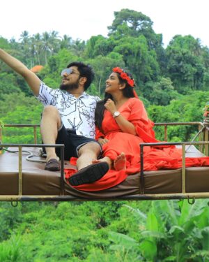 Kaustubha Mani Instagram - Life’s greatest pleasures aren’t things; they’re moments. Heavenly moments with my love❤️❤️

1/Unlimited Complete!

Bali Diaries❤️ 

Cheers to forever and ever @kaustubha_mani_official ❤️

And let the journey begin!!💕💖