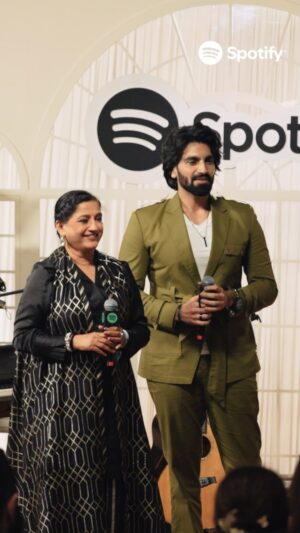 Kavita Seth Instagram - This melodious duet by @sethkavita and @laqshaykapoor really brought the words “Tu hi lab pe rahe, tu hi yaad rahe” to life 🌹

#MrAndMrsMahiOnSpotify