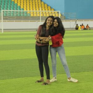 Kavya Sriram Instagram - It really was a BIG-IL experience and a dream to be a part of this massive film! Really couldn't have asked for a better start than this ❤
@pallavi_85, None of this would have even been possible without you and the  faith you've put in us! Really cant thank you enough 😘
@shruthimanjari- Don't know what I would've done without you! Best work wife EVER! 🤗 LOVE YOU 😚

It was amazing to have been a small part of this massive team, thank you  @atlee47 sir, @gkvishnu
And @agsentertainment . 
And after being a fan  for the longest time, being a part of a THALAPATHY VIJAY FILM WAS EVERYTHING! 😍
Here's to the memories made and everything  learnt from this film. 
BIGGEST CONGRATS TO THE ENTIRE TEAM. ❤
#BIGIL #styling #thalapathy #first