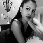 Kavya Keeran Instagram - Current mood: Clam & Alert !👸 . . . . #explorepage #glamlove #foryou #foryoupage #sunset #cool #peace #glamlove #instalike #ig #trend #igdaily #trendingaudio #zenzone #igers #igviral #serenity #goldenhour #iglove #instagood @instagram #kavyakeeran