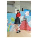 Kawaguchi Yurina Instagram - ． ． ． Mardi Mercredi Daikanyama マルディメクルディ 日本初のフラッグシップショップとなる 代官山店へ行って参りました ． あれもこれもと、空間中に可愛いアイテムが溢れていて堪りませんでした…❤︎ ． 素敵なお衣装👗 Tops, Skirt, Ribbon Valletta @mardi_mercredi_japan @mardi_mercredi_official ． Earrings @amoe.handmade Bangle @masaejewelry Pearl Ring @risa.blanca Silver Ring @tomomi.s_jewelry @rhodes_showroom Shoes @yelloshoes_official ． ． @mardi_mercredi_official @mardi_mercredi_japan #MardiMercredi #マルディメクルディ #PR