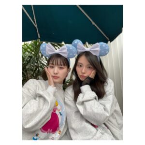 Kawaguchi Yurina Instagram - お揃い着ちゃいました🏰