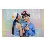 Kawaguchi Yurina Instagram - 「ディズニー・パルパルーザ "ドナルドのクワッキー・ダックシティ”」の限定グッズを TGCでひと足早く体験させて頂きました💙 ． ディズニー・パルパルーザ第一弾 「ミニーのファンダーランド」の甘くてキューティでラブリィな雰囲気から一転し、 明るく元気いっぱいの愛らしいドナルドの魅力が溢れていて 今から、わっクワック…です🪿 ． ドナルドが夢に描いた理想の街ダックシティは ついに4/9からです💛 スペシャルメニューもすべて制覇せねば‼︎ ． みなさまぜひドナルドのクワッキー・ダックシティで 素敵な時間をお過ごしくださいませ⚓️ ． ． #PR #マイナビTGC #ディズニーパルパルーザ #ドナルドのクワッキーダックシティ