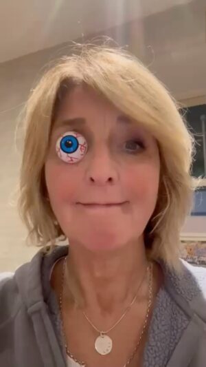 Kaye Adams Instagram - How is it that every time that you go to tidy a tiny cupboard it turns into some kind of Narnia and seems to house everything you've owned since 1982?!

But I did it!! It took me ALL day but I did it.

What is the one thing you've been putting off doing?

#taptotidy #winterclean #declutter #declutteryourlife #declutteryourhome