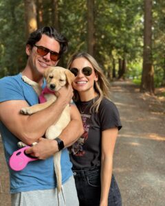 Actress Kayla Wallace HD Instagram Photos and Wallpapers April 2024