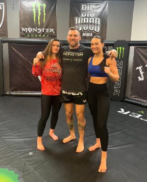 Kaytlin Neil Instagram - as seen on stories 👀 

#mmafighter