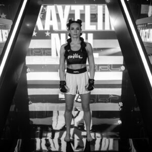 Kaytlin Neil Instagram - bummed I won’t be fighting this year bc I tore my acl, so I’m reminiscing on some behind the scenes pictures of my last fight week with the @pflmma 👊🏻🥲

#mmafighter #mma #pflmma