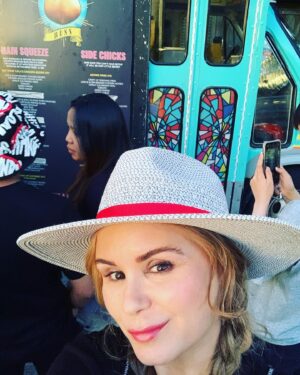 Keegan Connor Tracy Instagram - Happy Canada Day! 
Oui ma cherie!Happiness is a fun, local party, cool friends and sinigong fries from @shamelessbuns 😍🥰🇨🇦 #canadaday 🇵🇭