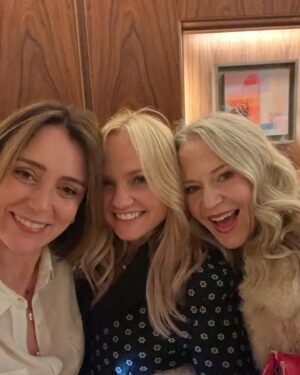 Keeley Hawes Instagram - February 😍♥️🌸
