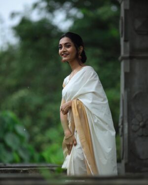 Keerthana Sreekumar Instagram - 🌸

outfit : @adorebedizen 
styling : @_aneena_jose__ 
shot by : @abhishek_satheesan_photography