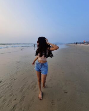 Keerthana Sreekumar Instagram - pretty Vibe 😎😎