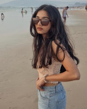 Keerthana Sreekumar Instagram - pretty Vibe 😎😎