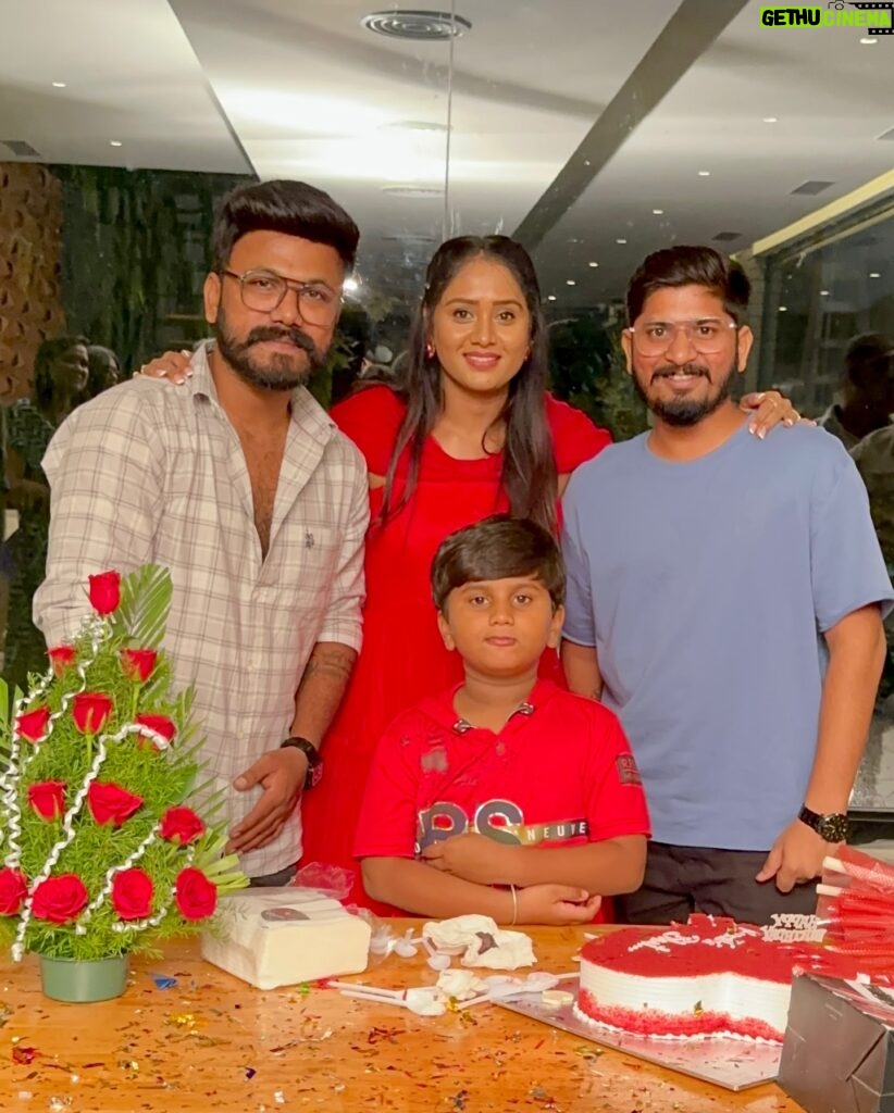 Keerthi Bhat Instagram - Happy Birthday to dear friendu the kind-hearted and talented actress @keerthibhatofficial 🥳 On this special day, we wish you endless happiness and smiles that never fade. Your warmth and kindness touch everyone around you, and we are grateful for the beautiful friendship we share.😇🥰 Hope our bond continues to grow stronger, not just as friends, but as family.🤗 May you achieve great success in all your upcoming projects, and may this year bring you even more joy and fulfillment.😃 Keep shining brightly Keerthi, and know that we will always be here cheering you on🤟🎉 You and your life partner @its_vijay_karthek bro are truly made for each other 🫶 #happybirthday #keerthikeshavbhat #actress #biggboss #biggbosstelugu #sjmediaspot #birthdaycelebrations #kindhearted #jaggudarling