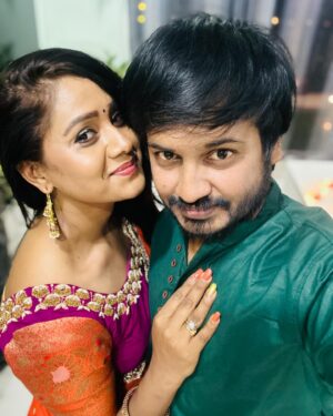 Keerthi Bhat Instagram - Happy Mother’s Day Mamma ,,,,’the only love that I really believe in is a mother’s love for her children’’ Now I’m believing u y coz now ur only my mom n dad love u Mamma I’m happy to tell u ur my Amma🥰

#happymothersday