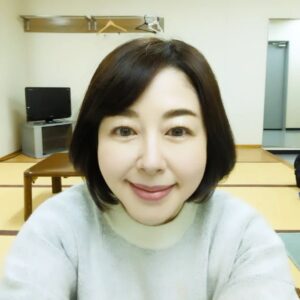 Keiko Horiuchi Instagram - ドラマ撮影してきましたー✨

楽しすぎる現場で、とてもありがたいですっ。

近々お知らせしますね😊

#撮影
#楽しすぎる現場