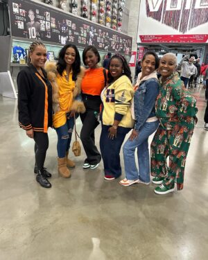 Keisha Lance Bottoms Instagram - Great HBCU day when you win the halftime show AND the game! Congratulations FAMU Rattlers, HBCU Football National Champs!!!#CelebrationBowl2023 🐍🧡💚