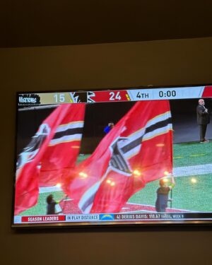 Keisha Lance Bottoms Instagram - Your team would never!  #RiseUp #OnlyInATL #50yearsofhiphop #falcons
