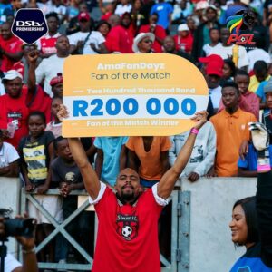 Keke Mphuthi Instagram - Looking at this first image …DO YOU THINK I SAVED THE GOAL?🥅 … now scroll to the third slide 🛝 😅. 

This is why Didintle will forever be right for the job at Shoshaguve Giants on @championsmzansi . She’s a force to be reckoned with 🤭.

Had a great time in MBOMBELA THIS PAST WEEKEND WITH @dstvpremiership & @babizebonke_za  at the TS GALAXY VS ORLANDO PIRATES GAME FIXTURE .
👏🏽👏🏽👏🏽👏🏽a big congratulations to TS GALAXY ON THE WIN AND OUR AMAZING #amafandayz CONTESTANT THAT WON R200 000 scoring against my buddy @therealnkanyiso 😊.

(FYI I’m gonna get the peoples money back from menga as per request 🤣🤣🤣)
#amafandayz 
#babizebonke 
#dstvprem 
#supersport 
#tsgalaxy 
#pirates