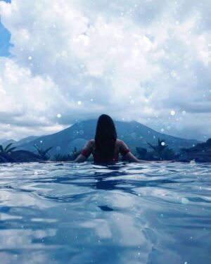 Kelen Coleman Instagram - That blue on blue volcano view
•
#Nature #costarica #travel #lafortuna #arenal #arenalvolcano #ggt #girlsguidetotravel #water #pool #puravida & also all thanks to my beautiful friend @alexrose720 for the rec of this lovely place.