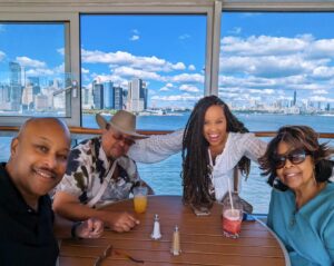 Kellee Stewart Instagram - 🥳🛥️MAMA STEW & PAPA BEAR’s 80th Birthday Cruise!! 

These funky fly fresh parents God gifted me are looking towards their 80th year of love, joy, faith, and family!! I’m so thankful to God for blessing me and @stewarrh with PHENOMENAL and DEDICATED PARENTS…and my gratitude cup runneth over knowing that this PRECIOUS MEMORY IN THE MAKING is even possible. Thank you God…we do not take your grace for granted. 🙌🏾 Love the people in your life, give them your time, forgive the past mistakes, build newness together, and sail on to the next beautiful chapter!! 🙏🏽 #bermuda here we come 🏖️ #family #happybirthday