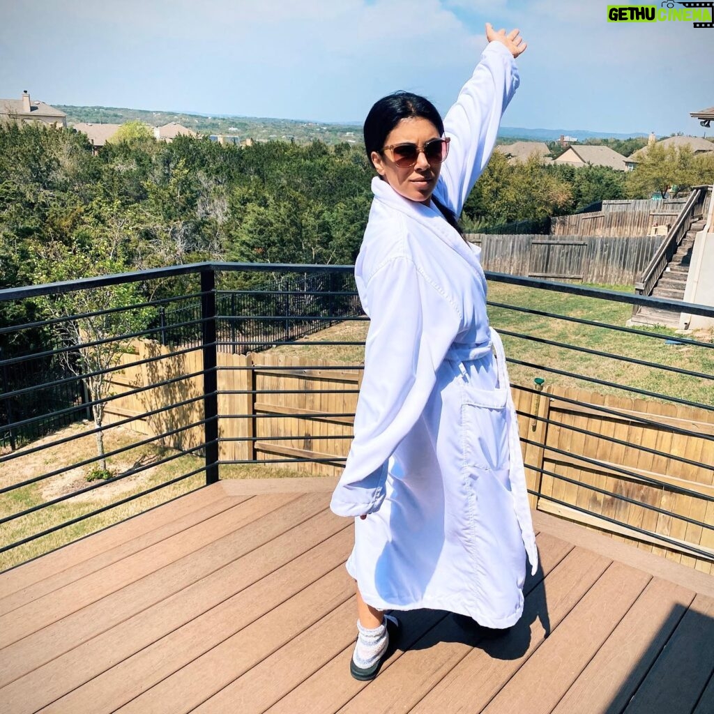 Kelley Jakle Instagram - My turn @chrissiefit! From strolling down Congress to rocking cowboy boots and a guitar to premiering two movies at SXSW to championing the cold plunge to RELAAAAXING in robes watching sunsets, it’s official - Austin looks good on you!! And…I love you so much. ❤️