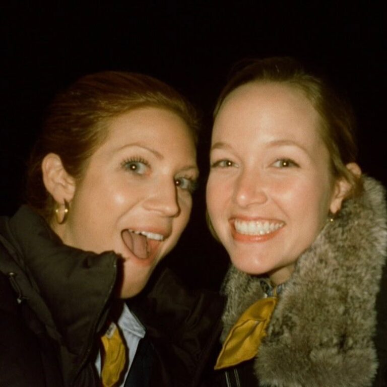 Kelley Jakle Instagram - How I wish I could have told this birthday girl back in 2011 that one day she’d be going to the Oscars AND we’d be celebrating the release of her directorial debut within weeks of each other! Happiest birthday, sister!!