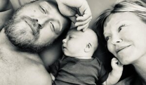 Kelli Giddish Instagram - My husband and I welcomed Oldie Richards on June 20th and we are so in love and so very grateful.  Oldie- you’ve brought immeasurable JOY to me and your daddy and your two brothers (and your grandparents and aunts and uncles!). You wake up smiling and the light you bring to each moment is truly incredible. ♥️♥️♥️ @botorious