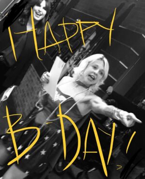 Kelli Giddish Instagram - happy birthday @therealmariskahargitay!!!