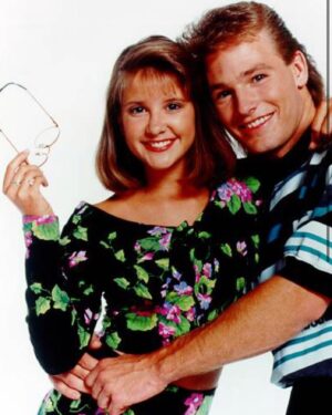 Kellie Martin Instagram - #fbf to when I demonstrated that I could take my glasses off and was totally freaked out that a guy had his arms around me. #LifeGoesOn #TylerBenchfield #BetsyJohnsonfordays