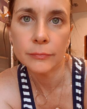 Kellie Martin Instagram - Hello! 😘