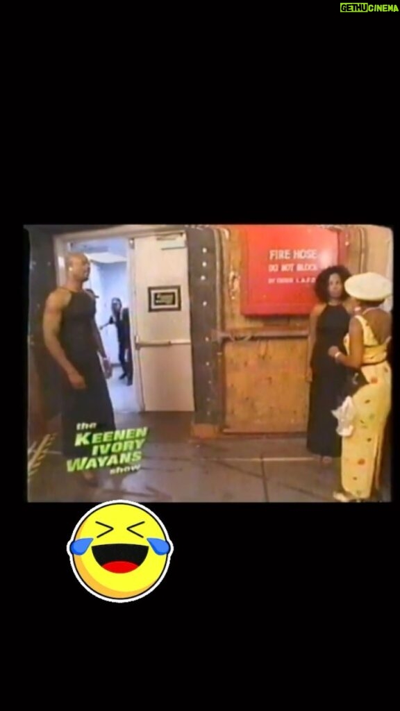 Kellie Shanygne Williams Instagram - One of the funniest moments 😂😂😂with @keenenivorywayans @bustarhymes on the comedy show Keenan Ivory Wayans Show. #comedy #funny