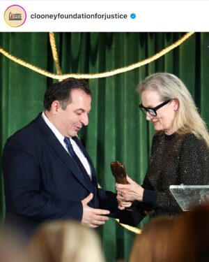 Kelly Noonan Instagram - What an honor to attend and support @clooneyfoundationforjustice “The Albie Awards” last night. It was a powerful and emotional evening recognizing some of the most courageous heroes risking their lives for truth, freedom, justice, liberty and healing in humanitarian efforts all over the world. I left with a heavy heart unable to process all of the suffering and darkness in the world, but also a fire under my ass to do more. Most importantly, I do have renewed hope that the amount of good people in the world performing extraordinary acts of love and kindness far outnumber the bad. THERE IS HOPE BECAUSE OF THE HEROES. Thank you Amal and George for your incredible work 🙏🏽 
.
#TheAlbies #justice #WagingJustice #WagingPeace #syria #iran #ukraine #thailand #drc 
.
hair: @xaviervelasquez
m/u: @a_muse_inspired 
dress: @celine 
.
Last four slides 📸 #repost from @clooneyfoundationforjustice