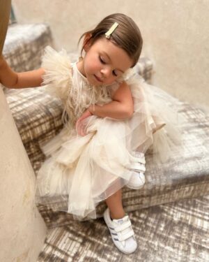 Kelly Noonan Instagram - Happy 4th birthday Riley Grace! You are overflowing with personality, strength, intelligence, and heart. Thank you for blessing our lives in such a profoundly beautiful way. I love you beyond.  It just keeps getting better and better 🤍✨👸🏽