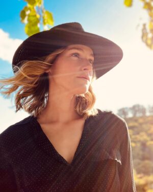 Kelly Overton Instagram - 🦅
