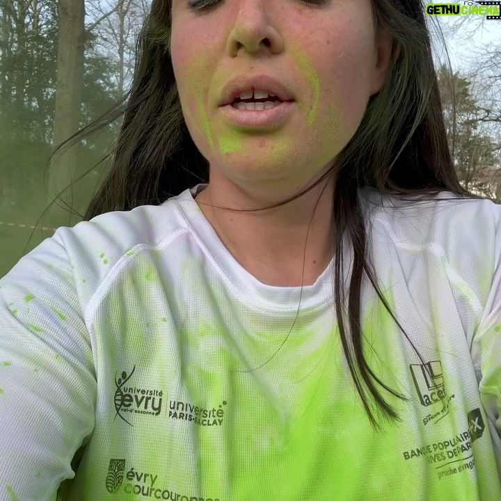 Kelly Helard Instagram - Une Crazy color de 6km fun !!