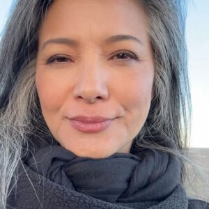 Kelly Hu Instagram - Woke up before the ass crack of dawn with @miss_jean_g and @sdbesq to check another one off the bucket list when I was in San Miguel.

#airballoonride
#airballoon
#bucketlist
#bucketlist✔️