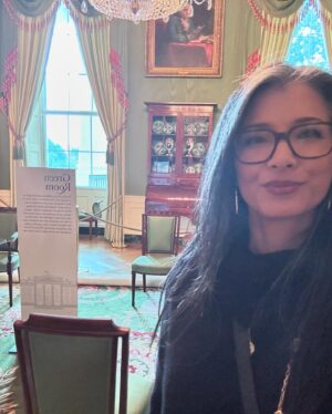 Kelly Hu Instagram - It was such a privilege touring the White House with my brother, neice and some awesome people doing great work for the AANHPI community. 
The quote from John Adams made me choke up a bit. 
Huge thanks to Brian Pang: @bpanger33 for making it happen!

@sheena.yap.chan
@kimchva
@suzychoi
@theinclusioninitiativellc
@fredfaylona
@hu_glenn