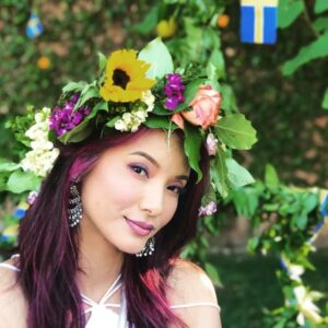 Kelly Hu Instagram - @kellyhu Welcoming the First Day of Summer 🌞.. #HappySolstice #KellyHuUnleashed
.
.
.
.
.
#KellyHu #StrikingBeauty #StrikingSimilarities #Aloha #AlohaVibes #KillerAngel #KillerBeauty #KillerSmile #TheScorpionKing #TheScorpionQueen #FindingOhana #Queen #QueenCassandra #QueenofHearts #Lovely #LoveofLife #LovelyKellyHu #Enchantress #EverSmiling #EverGorgeous #EverLoving #EverSmiling #Evergreen #EvergreenKellyHu
