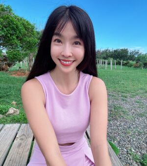 Kelly Huang Thumbnail - 2.9K Likes - Top Liked Instagram Posts and Photos